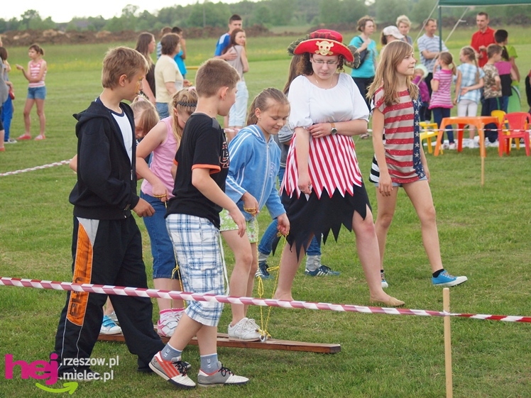 Familiada na lądowisku. Trwają Majowe Dni Tuszowa Narodowego