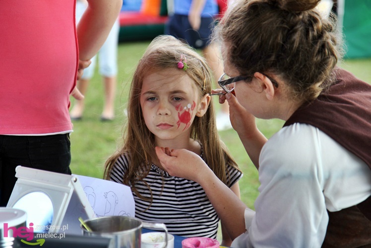 Familiada na lądowisku. Trwają Majowe Dni Tuszowa Narodowego