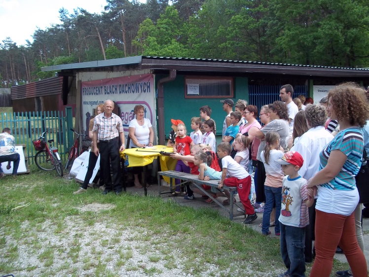 Dziewiąty Turniej Strzelecki o Puchar Prezesa Stowarzyszenia Trzeźwościowego ?Nowe Życie?