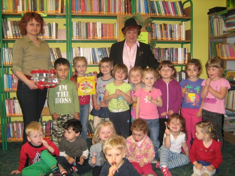 Biblioteka to magiczne miejsce. Dzieciaki z Gminy Mielec już o tym wiedzą