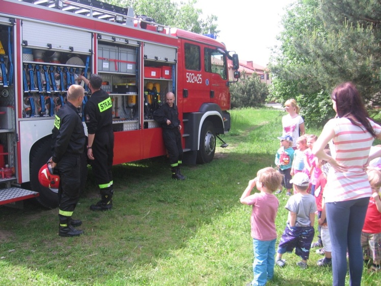 Strażacy w Przedszkolu ?Szczęśliwe Dziecko?
