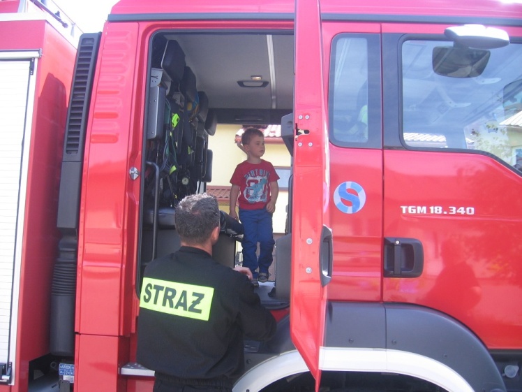 Strażacy w Przedszkolu ?Szczęśliwe Dziecko?