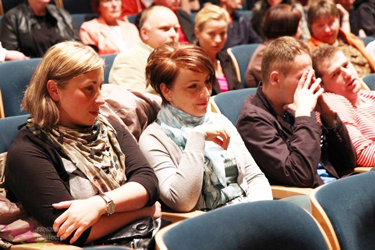 Poetycka rozmowa ze słuchaczami. Koncert Starego Dobrego Małżeństwa