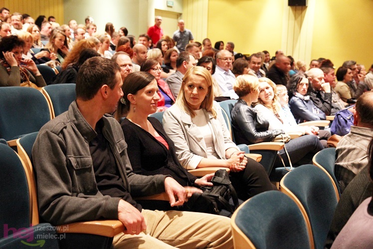 Poetycka rozmowa ze słuchaczami. Koncert Starego Dobrego Małżeństwa