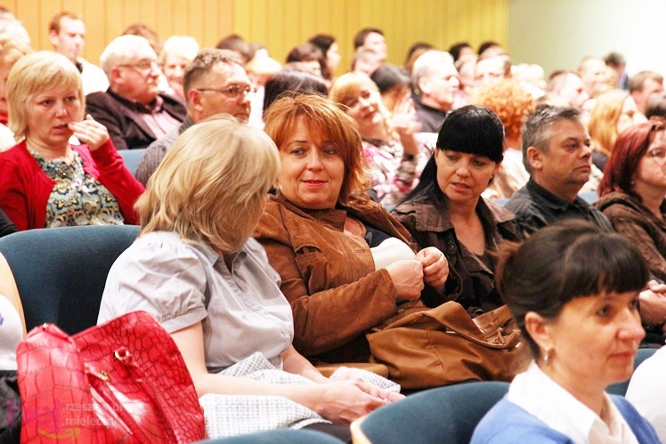 Poetycka rozmowa ze słuchaczami. Koncert Starego Dobrego Małżeństwa