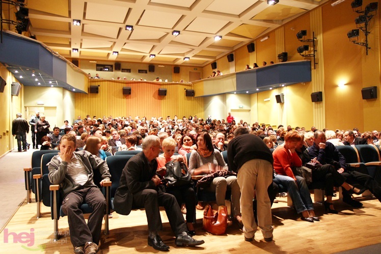 Poetycka rozmowa ze słuchaczami. Koncert Starego Dobrego Małżeństwa