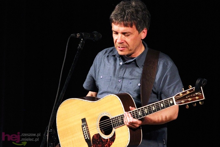 Poetycka rozmowa ze słuchaczami. Koncert Starego Dobrego Małżeństwa