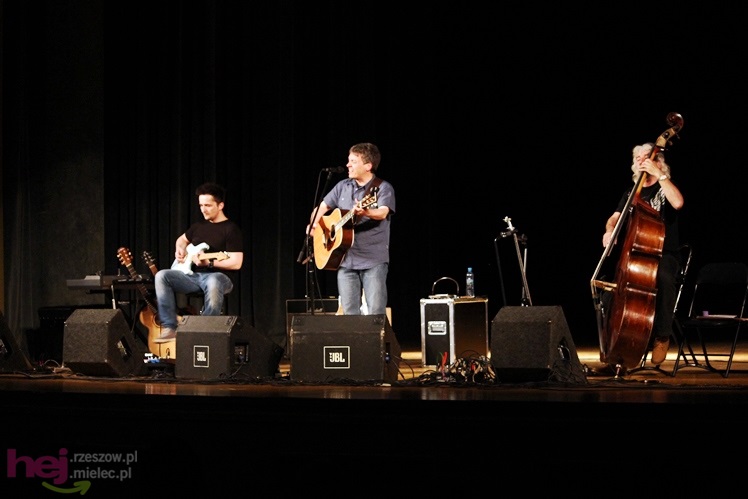 Poetycka rozmowa ze słuchaczami. Koncert Starego Dobrego Małżeństwa