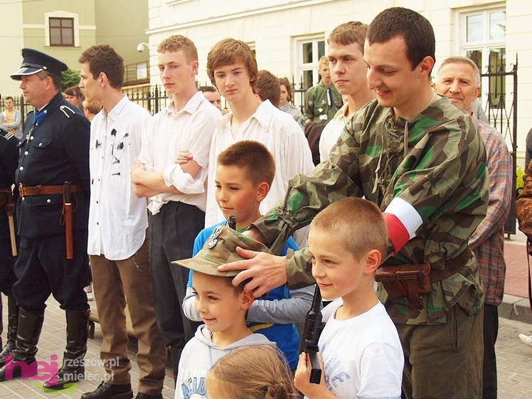 Zrekonstruowali rozbicie gestapowskiego więzienia