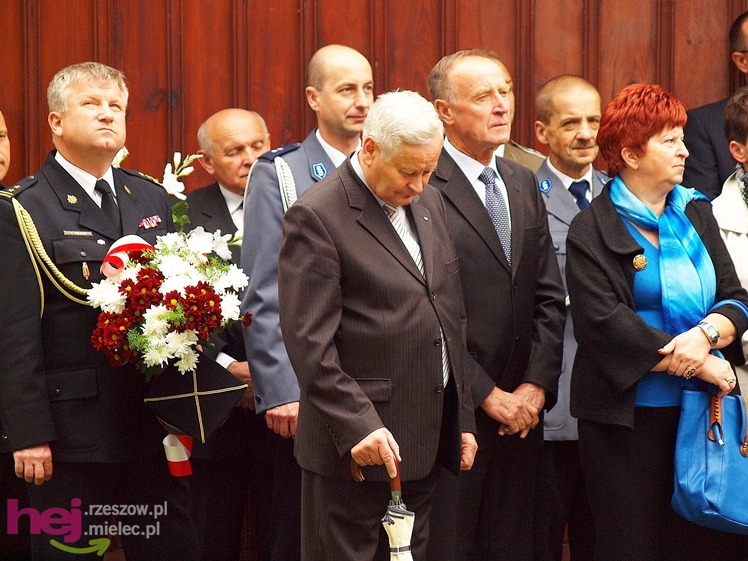 Uroczystość poświęcenia tablicy upamiętniającej osobę ppor. Józefa Burego w Zgórsku - część I