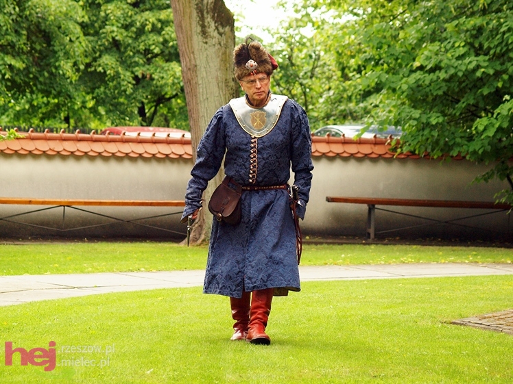 Uroczystość poświęcenia tablicy upamiętniającej osobę ppor. Józefa Burego w Zgórsku - część I