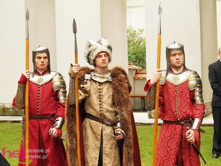 Uroczystość poświęcenia tablicy upamiętniającej osobę ppor. Józefa Burego w Zgórsku - część I