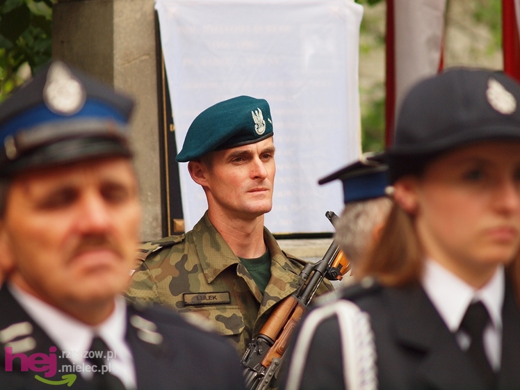 Uroczystość poświęcenia tablicy upamiętniającej osobę ppor. Józefa Burego w Zgórsku - część I