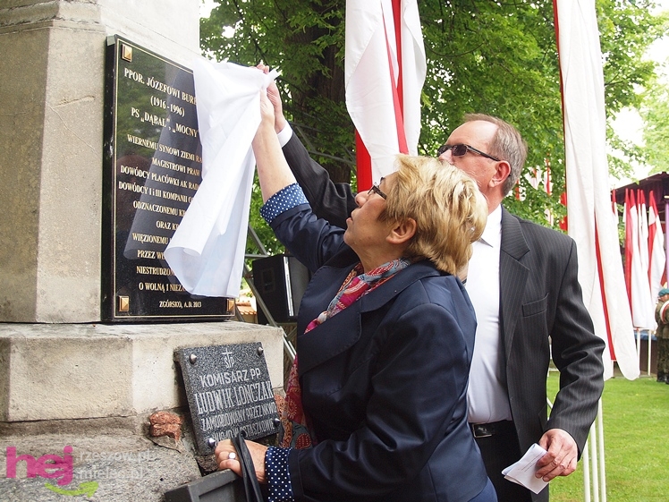 Uroczystość poświęcenia tablicy upamiętniającej osobę ppor. Józefa Burego w Zgórsku - część I