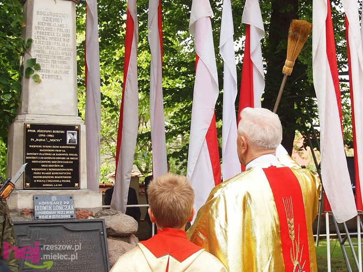 Uroczystość poświęcenia tablicy upamiętniającej osobę ppor. Józefa Burego w Zgórsku - część I