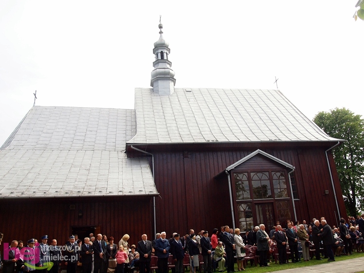 Uroczystość poświęcenia tablicy upamiętniającej osobę ppor. Józefa Burego w Zgórsku - część I