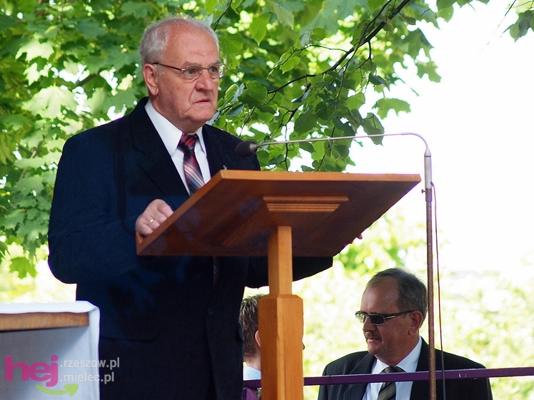 Uroczystość poświęcenia tablicy upamiętniającej osobę ppor. Józefa Burego w Zgórsku - część I