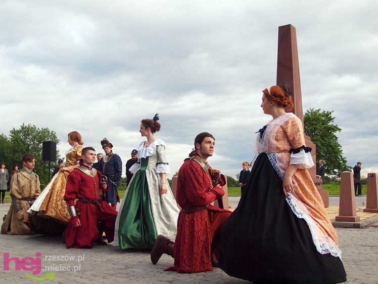 Uroczystość poświęcenia tablicy upamiętniającej osobę ppor. Józefa Burego w Zgórsku - część II