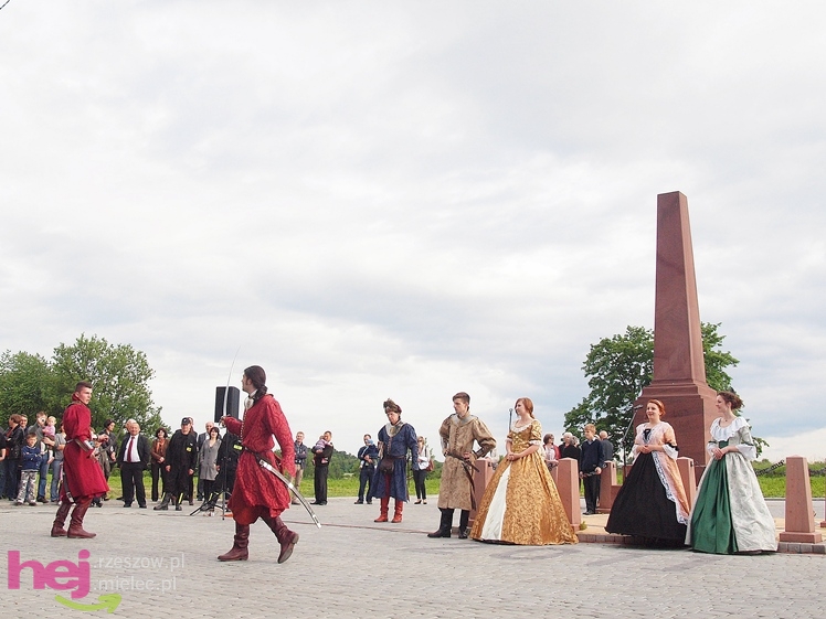 Uroczystość poświęcenia tablicy upamiętniającej osobę ppor. Józefa Burego w Zgórsku - część II