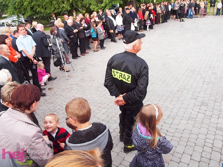 Uroczystość poświęcenia tablicy upamiętniającej osobę ppor. Józefa Burego w Zgórsku - część II