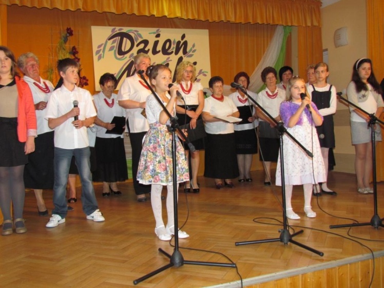 Gminny Dzień Matki w Woli Mieleckiej