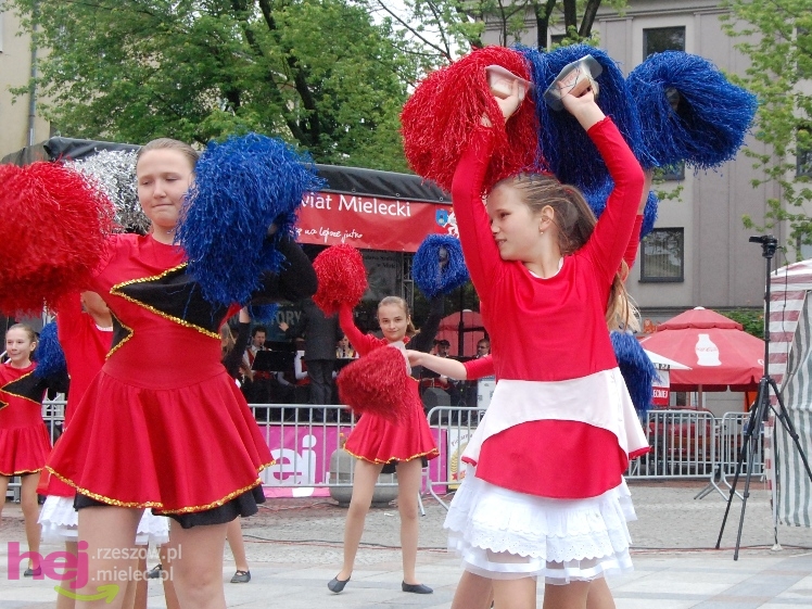Powiatowy Festyn Rodzinny w Mielcu - część 1