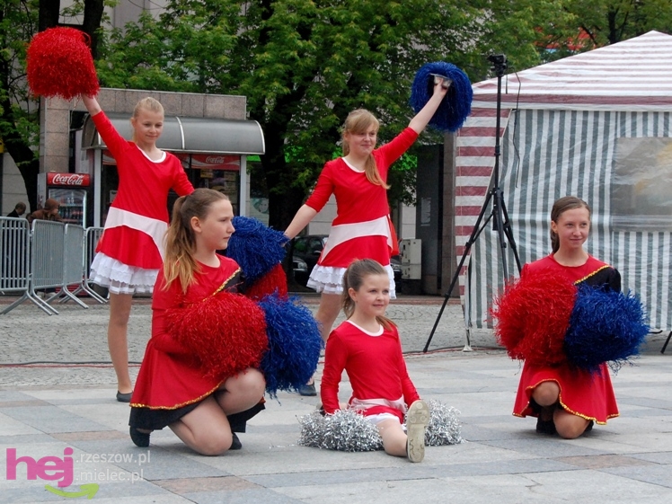 Powiatowy Festyn Rodzinny w Mielcu - część 1