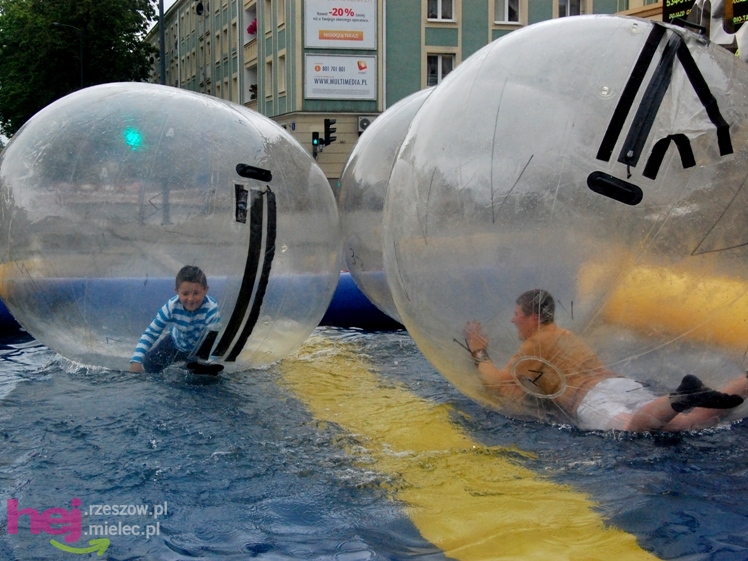 Powiatowy Festyn Rodzinny w Mielcu - część 1