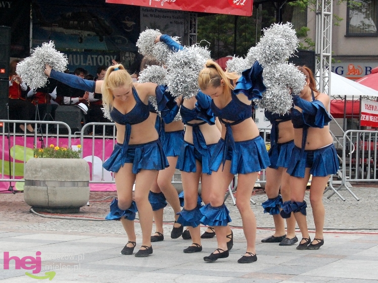 Powiatowy Festyn Rodzinny w Mielcu - część 1