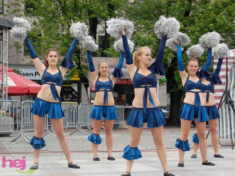 Powiatowy Festyn Rodzinny w Mielcu - część 1