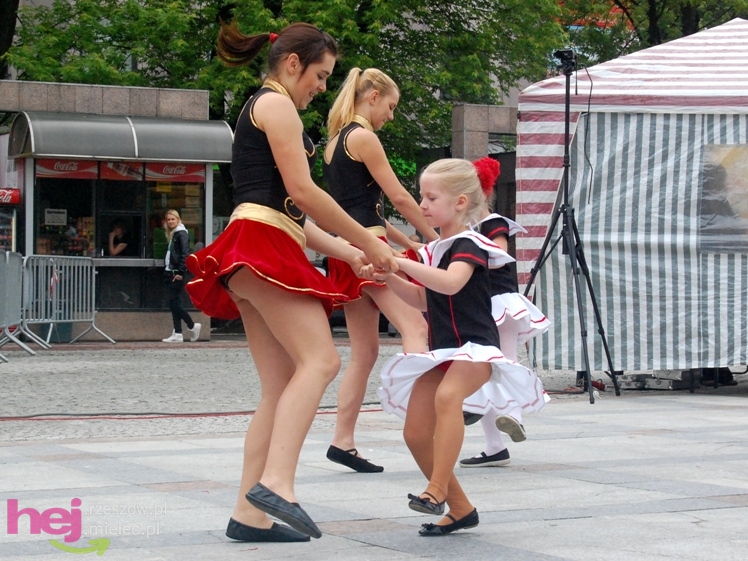 Powiatowy Festyn Rodzinny w Mielcu - część 1