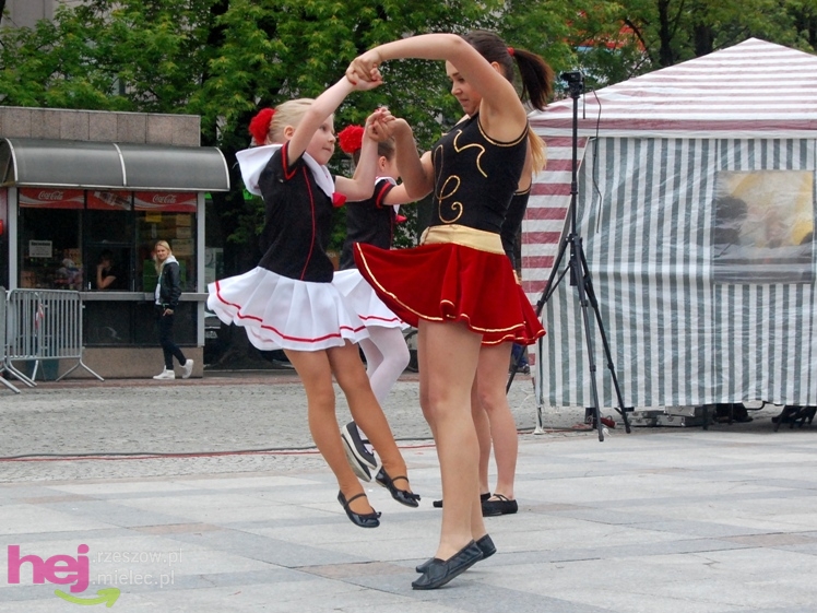 Powiatowy Festyn Rodzinny w Mielcu - część 1