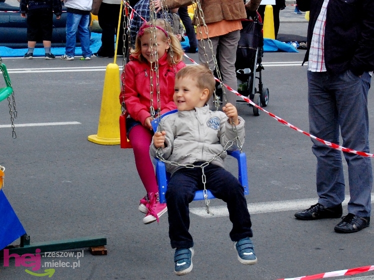 Powiatowy Festyn Rodzinny w Mielcu - część 1