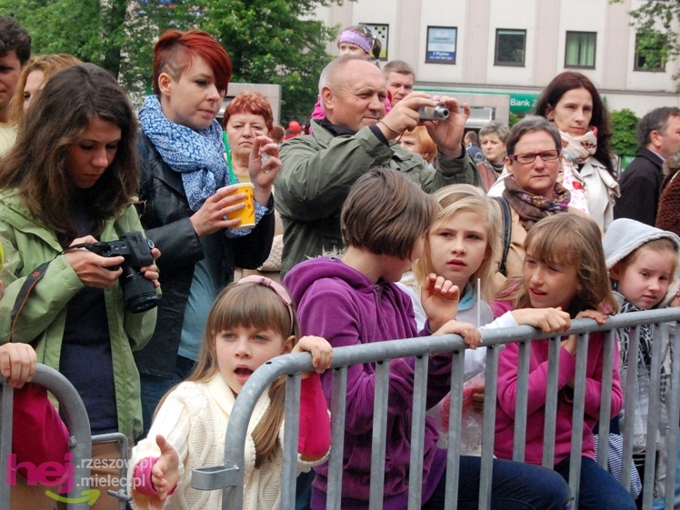 Powiatowy Festyn Rodzinny w Mielcu - część 1