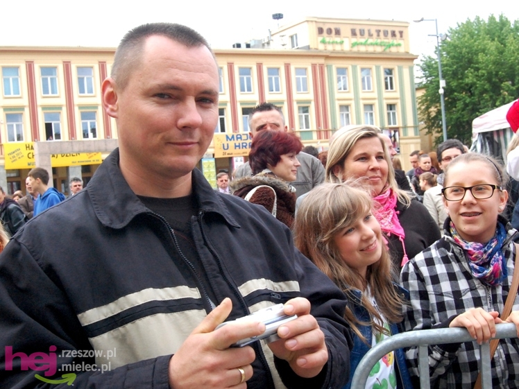 Powiatowy Festyn Rodzinny w Mielcu - część 1