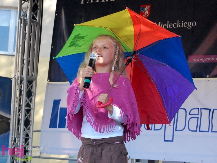 Powiatowy Festyn Rodzinny w Mielcu - część 2