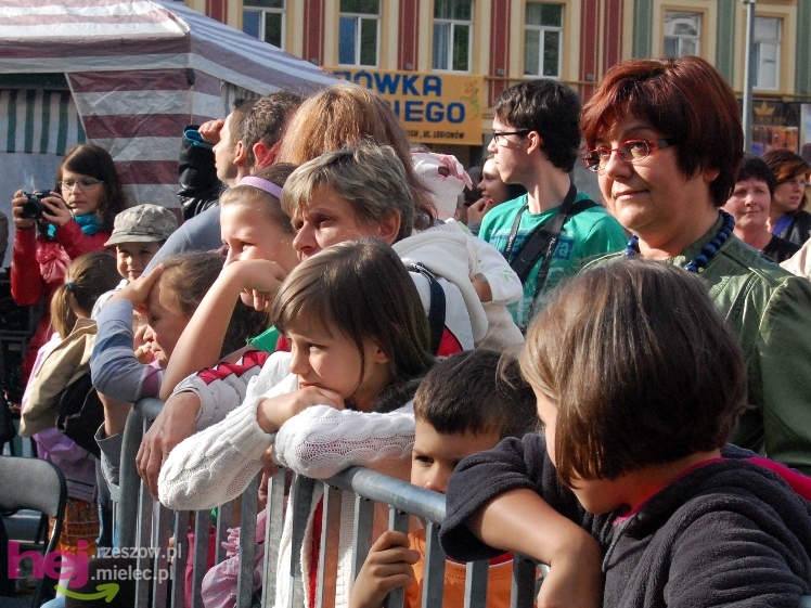 Powiatowy Festyn Rodzinny w Mielcu - część 2