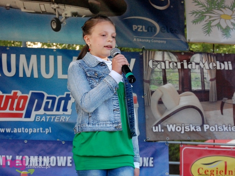 Powiatowy Festyn Rodzinny w Mielcu - część 2