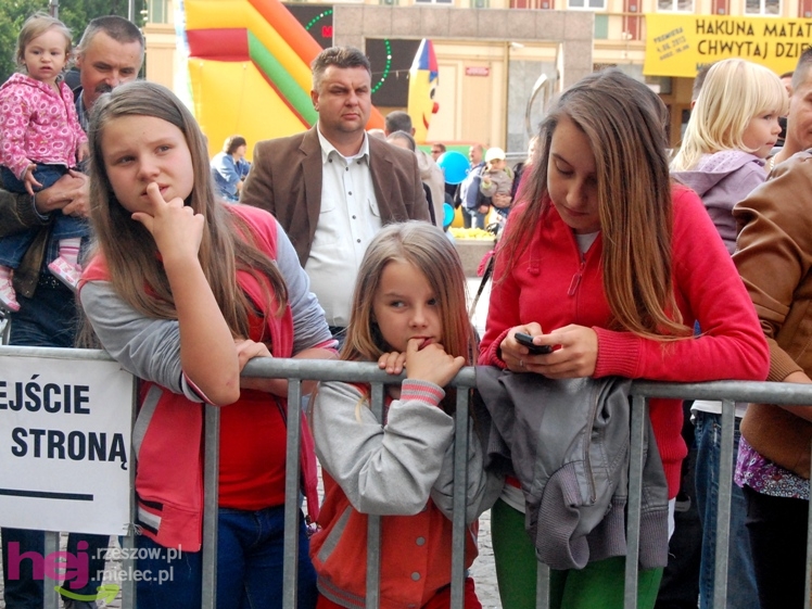 Powiatowy Festyn Rodzinny w Mielcu - część 2