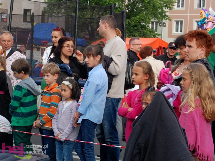 Powiatowy Festyn Rodzinny w Mielcu - część 2