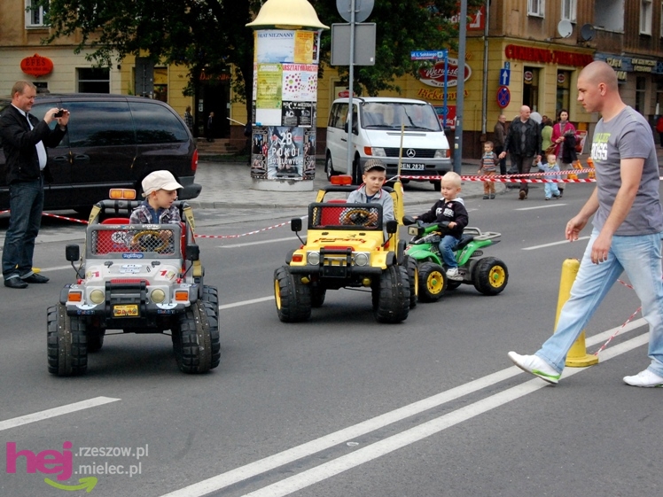 Powiatowy Festyn Rodzinny w Mielcu - część 2