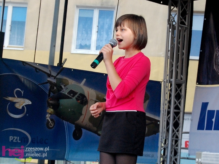 Powiatowy Festyn Rodzinny w Mielcu - część 2