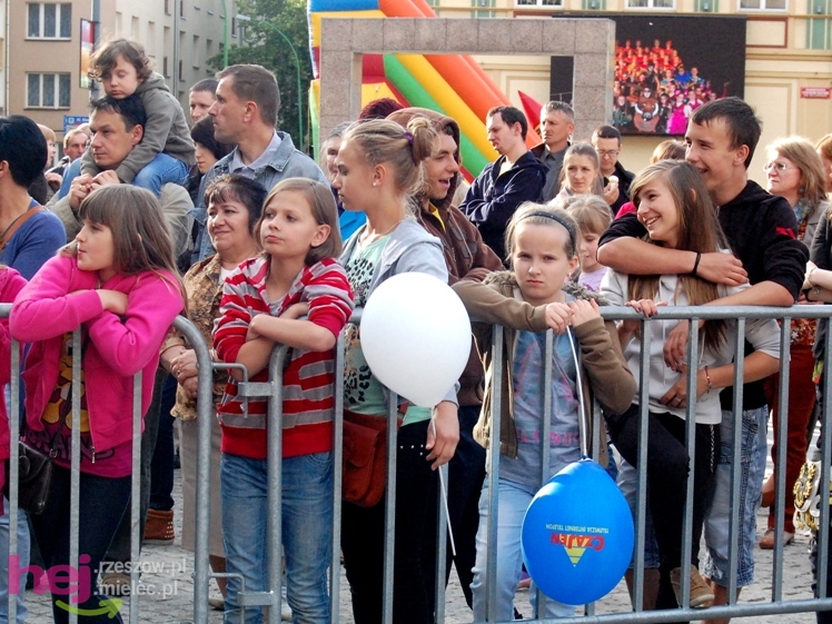 Powiatowy Festyn Rodzinny w Mielcu - część 2