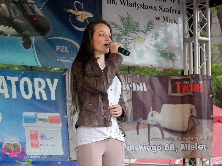 Powiatowy Festyn Rodzinny w Mielcu - część 2