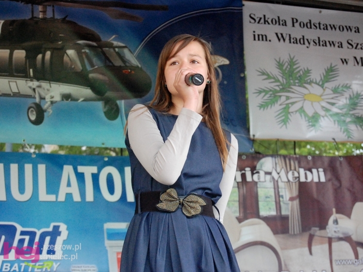 Powiatowy Festyn Rodzinny w Mielcu - część 2