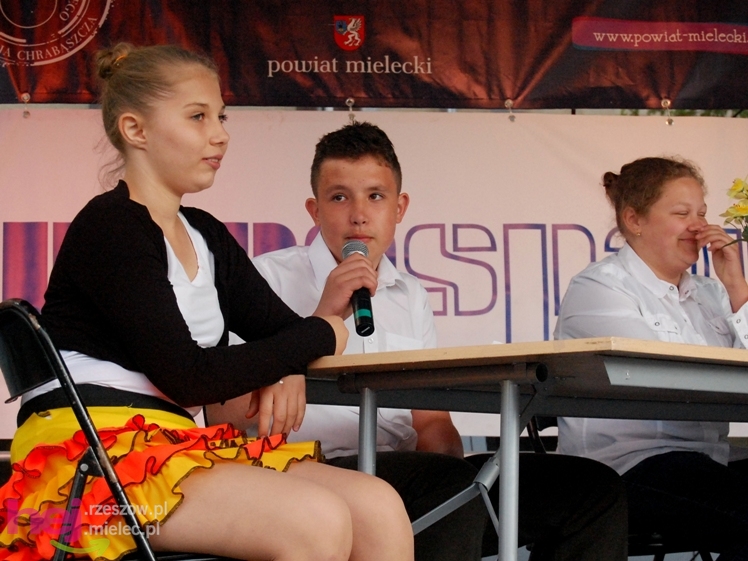 Powiatowy Festyn Rodzinny w Mielcu - część 2