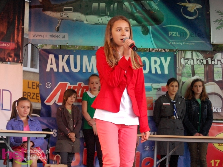 Powiatowy Festyn Rodzinny w Mielcu - część 2