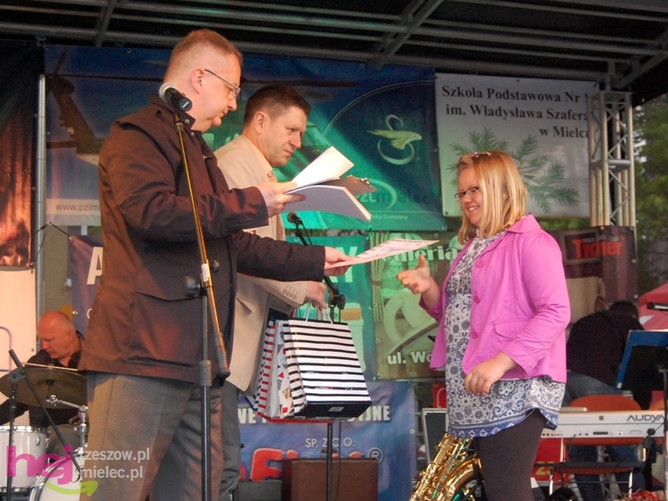 Powiatowy Festyn Rodzinny w Mielcu - część 2