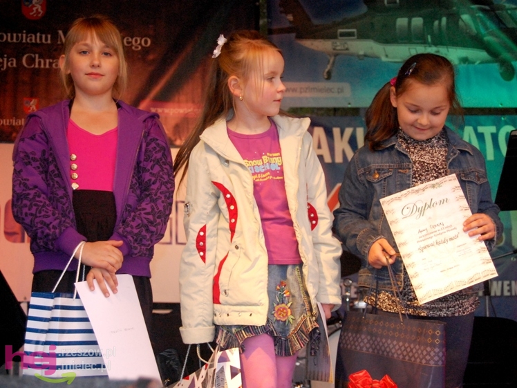 Powiatowy Festyn Rodzinny w Mielcu - część 2