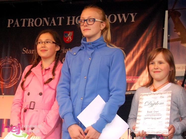 Powiatowy Festyn Rodzinny w Mielcu - część 2